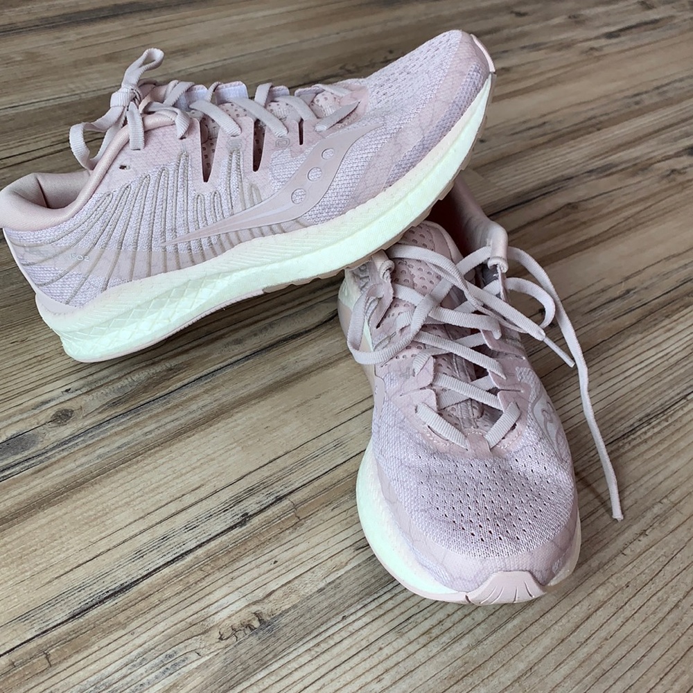 Saucony Women's Liberty ISO 2 Running Shoe